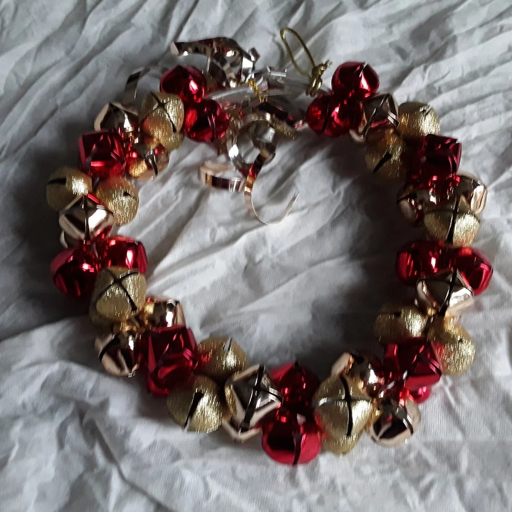 Vintage Holiday Christmas Jingle Bell Wreath